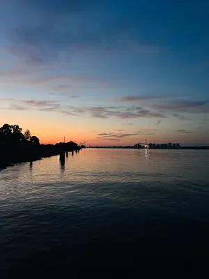 Kuģīšu spots — cover photo